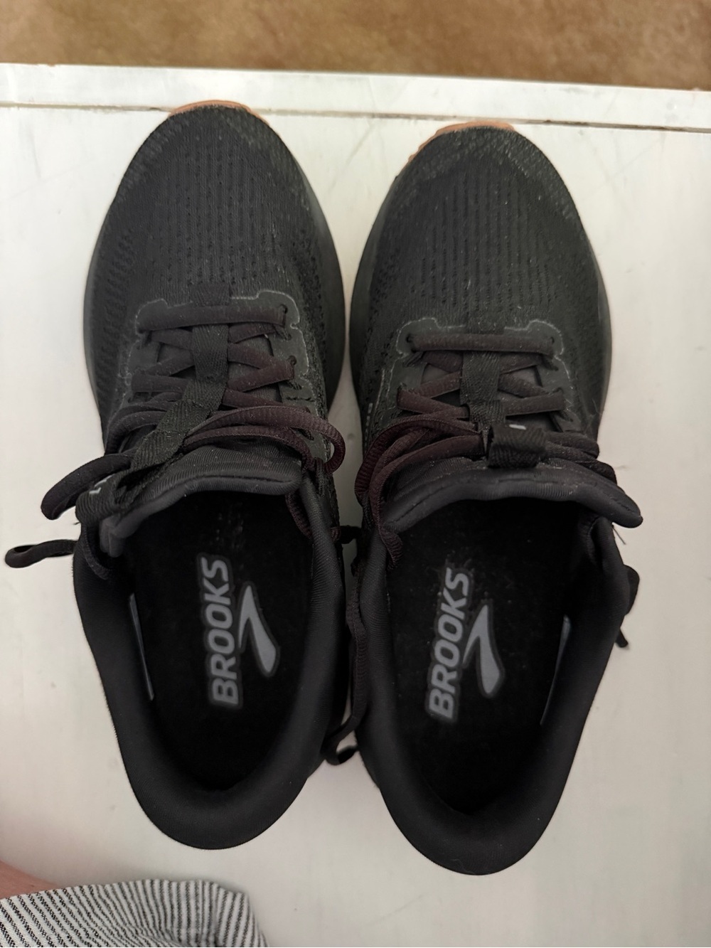 Brooks Women’s Revel 7 Running Sneakers – Size 8 (Medium/B) – Black – Like New